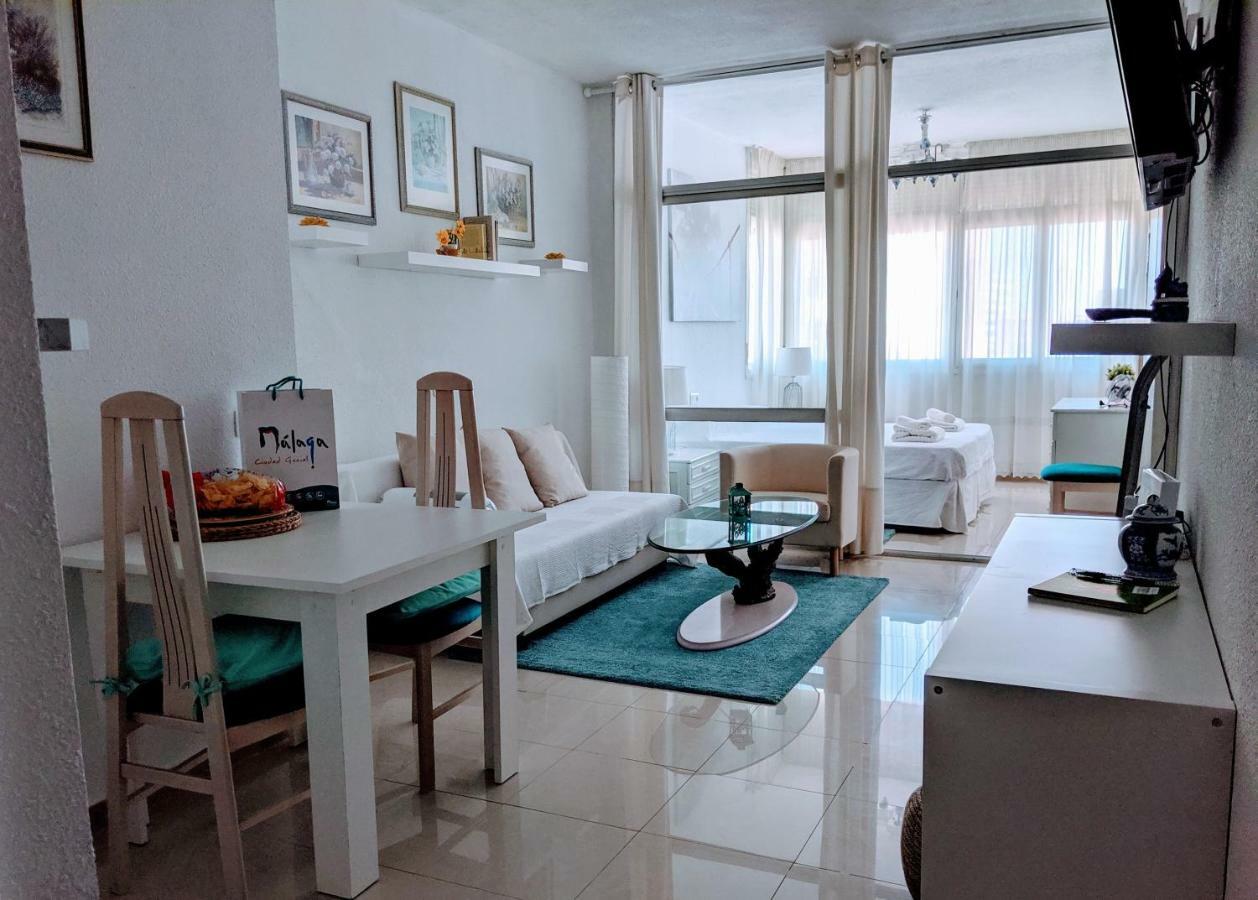 Home Away In The Heart Of Town Torremolinos Exteriör bild