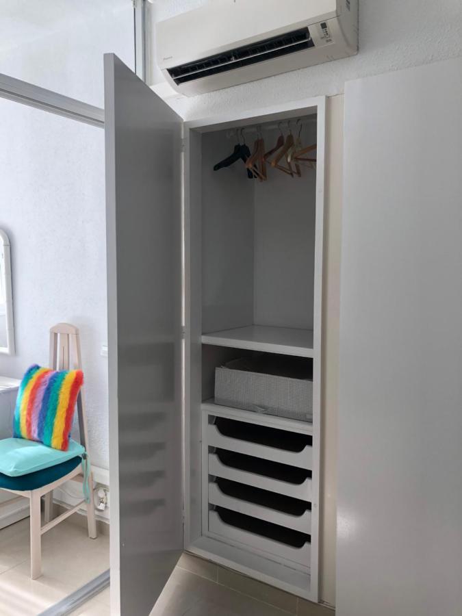 Home Away In The Heart Of Town Torremolinos Exteriör bild