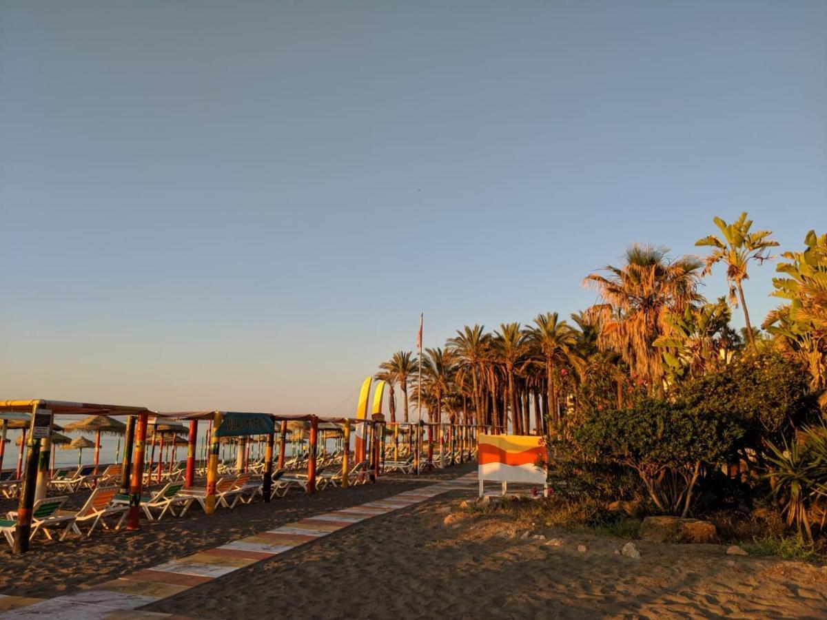 Home Away In The Heart Of Town Torremolinos Exteriör bild